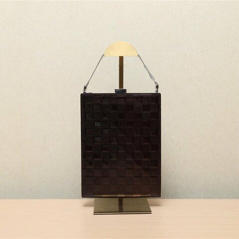 CHANEL 22A手工坊黑金琺瑯雙C珍珠耳環合金肩背包