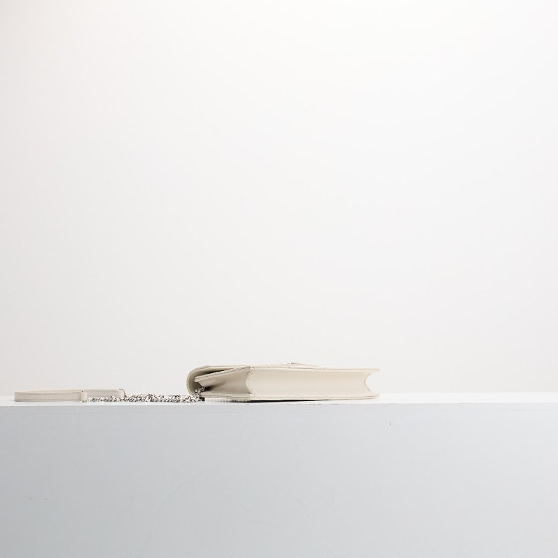 二手 YSL woc 小款信封包/白色銀扣-3