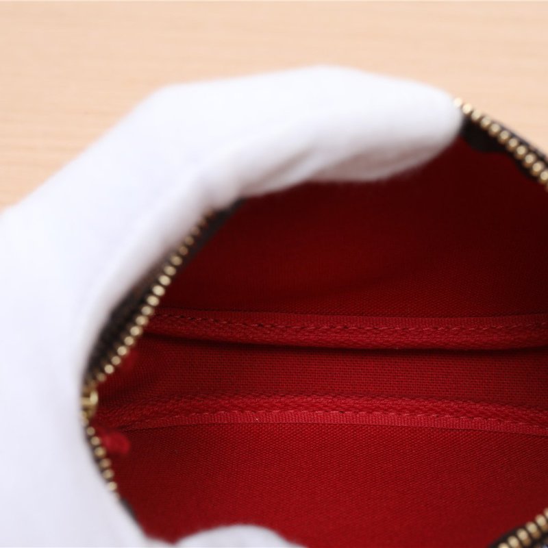 CHANEL 中古腰鏈合金肩背包-2