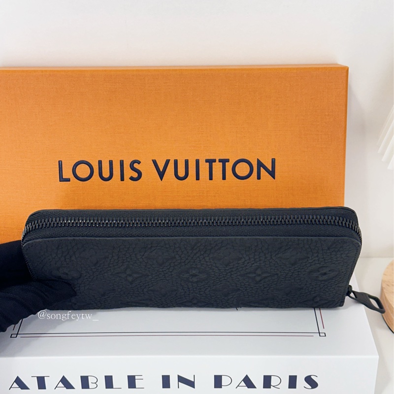 LV 男款 壓紋 拉鏈長夾-2