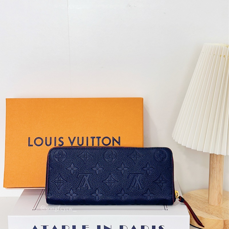 LV 壓紋 薄款 拉鏈長夾-2