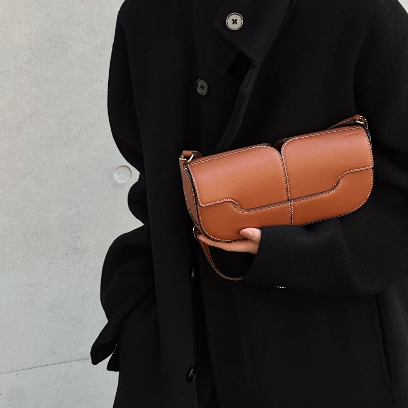 Polene Osmo 法棍包 干邑色-3