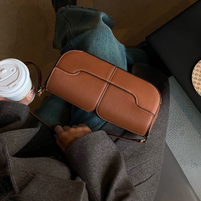 Polene Osmo 法棍包 干邑色-5