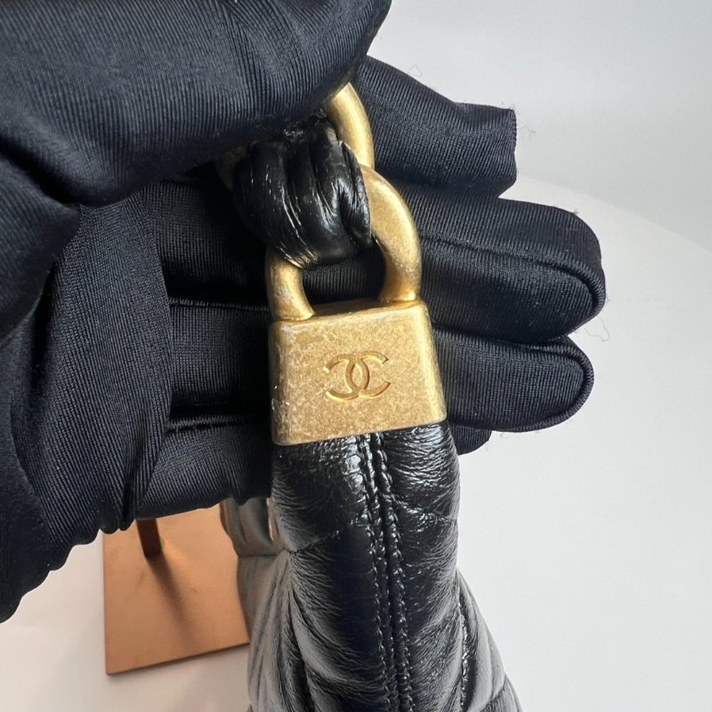 CHANEL HOBO鏈條肩背黑金AS4922/晶片款-8