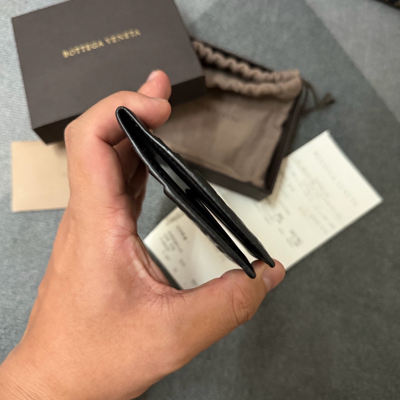 Bv 經典編織6卡對折卡片夾(黑)-4