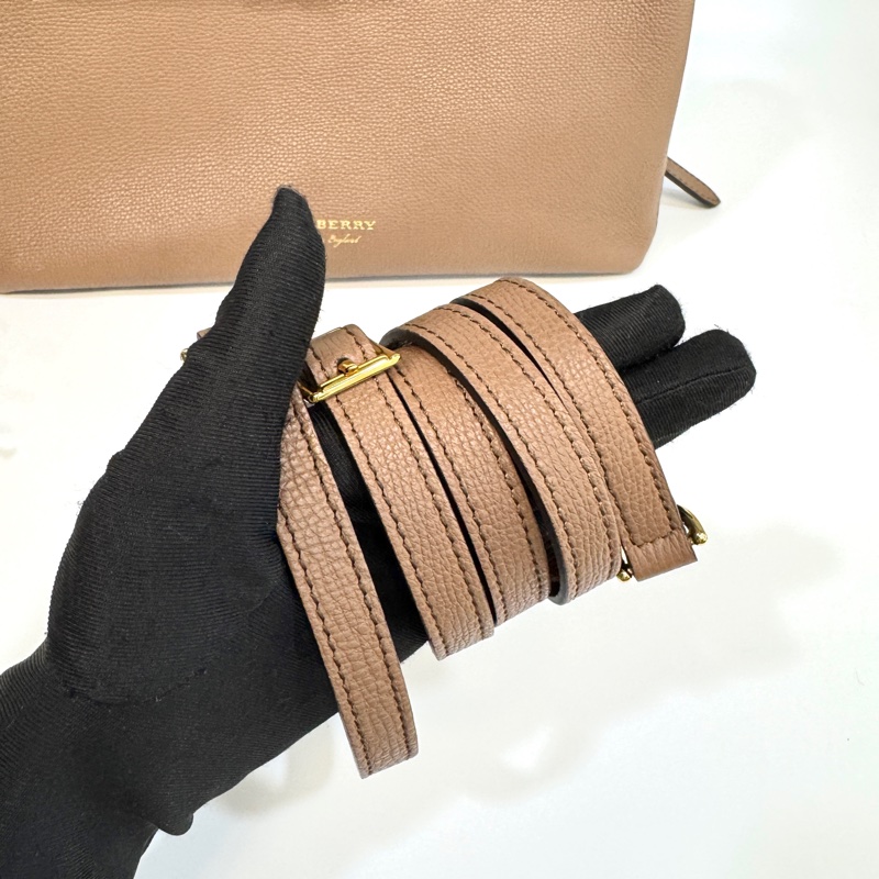 Burberry深沙色牛皮拼格紋手提斜背包40611731-8