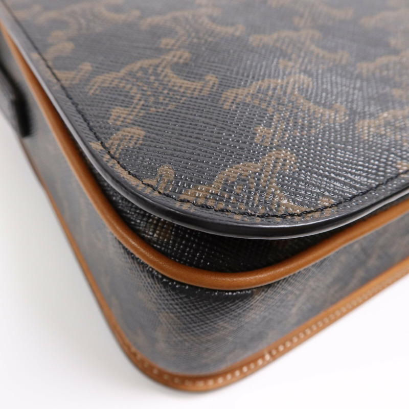 CELINE 塗層帆布Triomphe 22金扣肩背袋-8