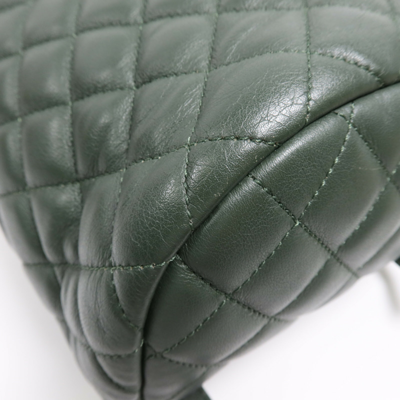 CHANEL 羊皮皮革Backpack金扣鏈帶背包-8