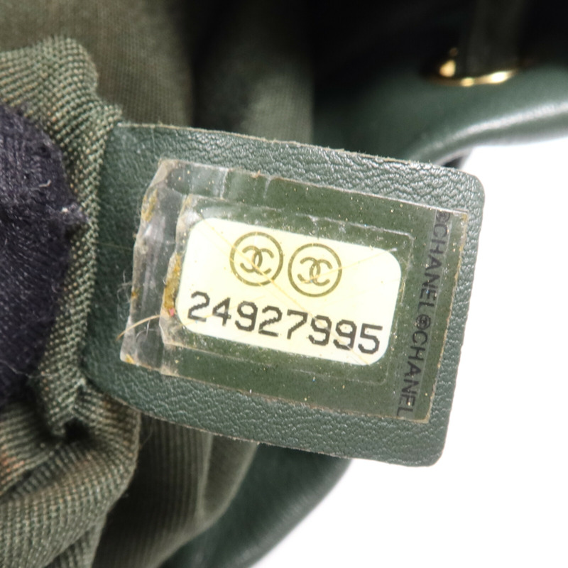 CHANEL 羊皮皮革Backpack金扣鏈帶背包-15