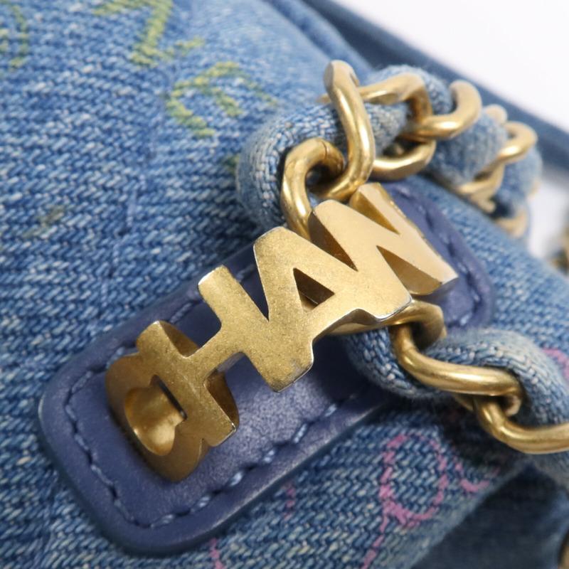 CHANEL 牛仔布Chain Shoulder Bag金扣鏈帶肩背袋-12