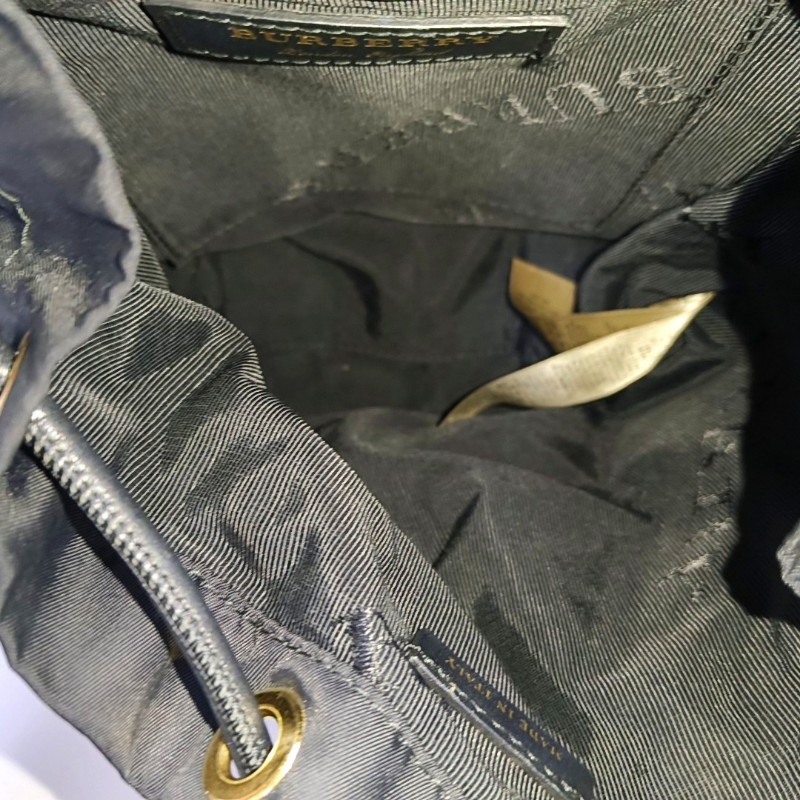 BURBERRY The Rucksack 黑色尼龍雙肩包手提包 金色五金-6