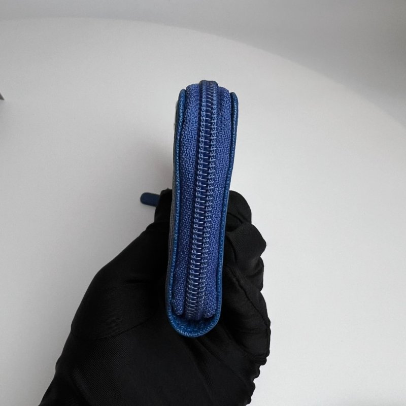 CHANEL BOY荔枝紋中夾藍29開-2