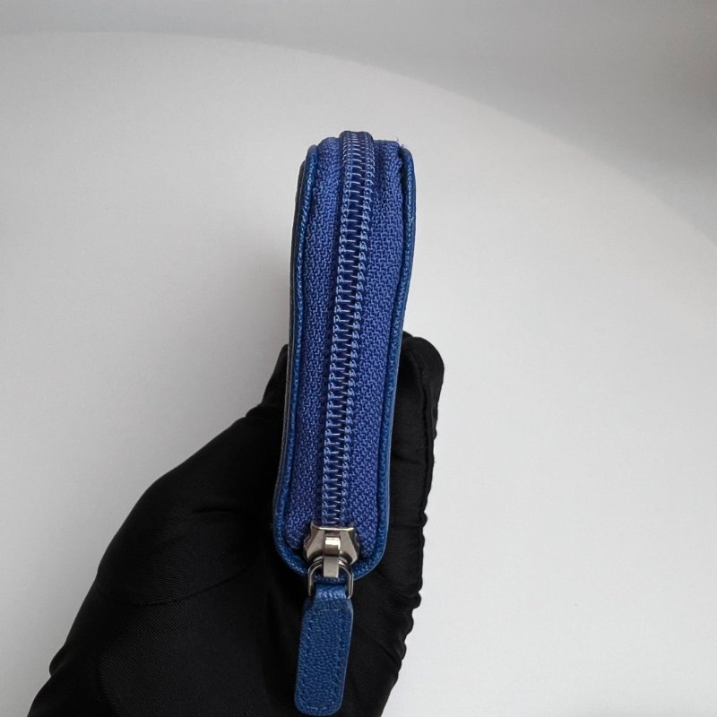 CHANEL BOY荔枝紋中夾藍29開-3