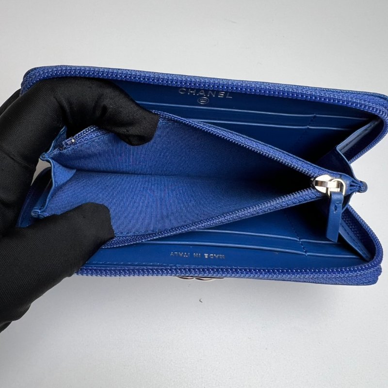 CHANEL BOY荔枝紋中夾藍29開-5