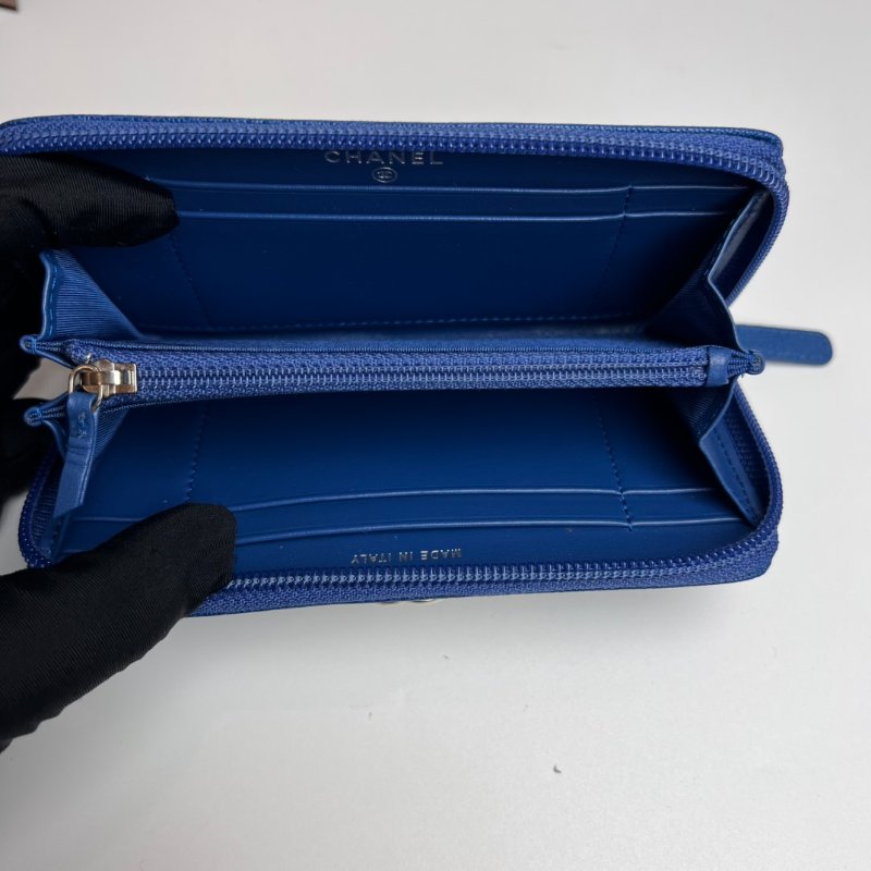 CHANEL BOY荔枝紋中夾藍29開-6