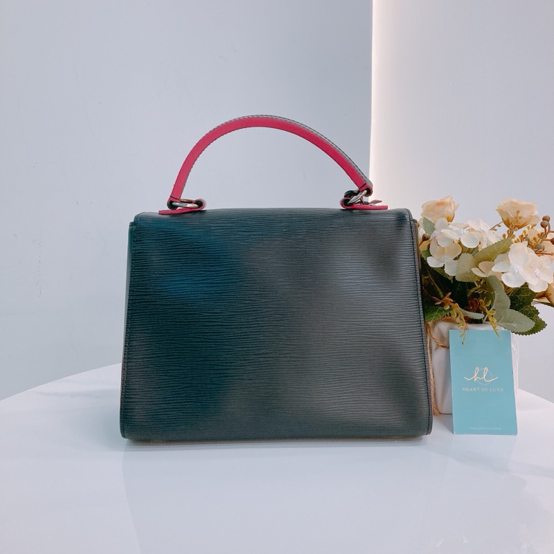 MS0366 LOUIS VUITTON 路易威登樹皮紋牛皮兩用翻蓋式包包CLUNY PM EPI-1