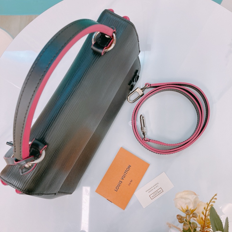 MS0366 LOUIS VUITTON 路易威登樹皮紋牛皮兩用翻蓋式包包CLUNY PM EPI-12