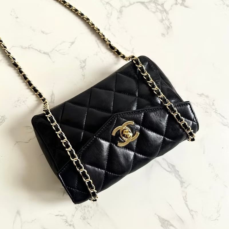 【LA LUNE】中古二手包 Chanel黑色旋轉金扣單肩包 斜背包 古董包 側背包小包-0