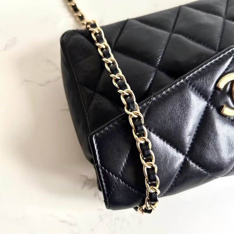 【LA LUNE】中古二手包 Chanel黑色旋轉金扣單肩包 斜背包 古董包 側背包小包-5