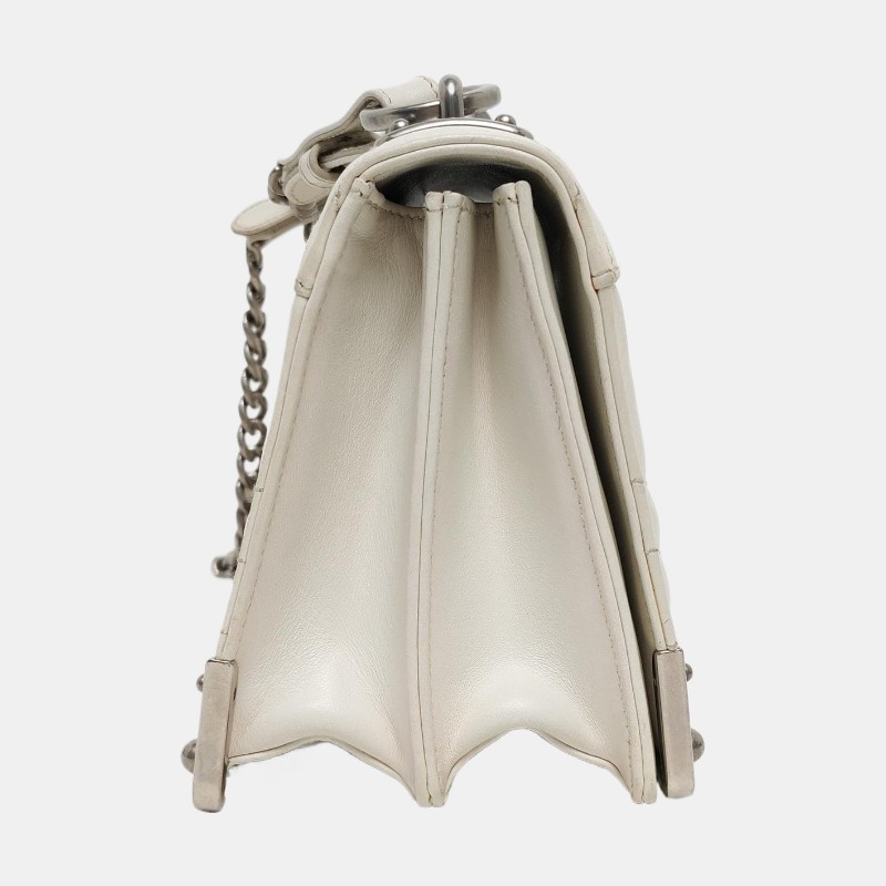 PRADA Cahier白色羊皮鉚釘絎縫斜挎包單肩包 銀色五金 可拆卸肩帶-3