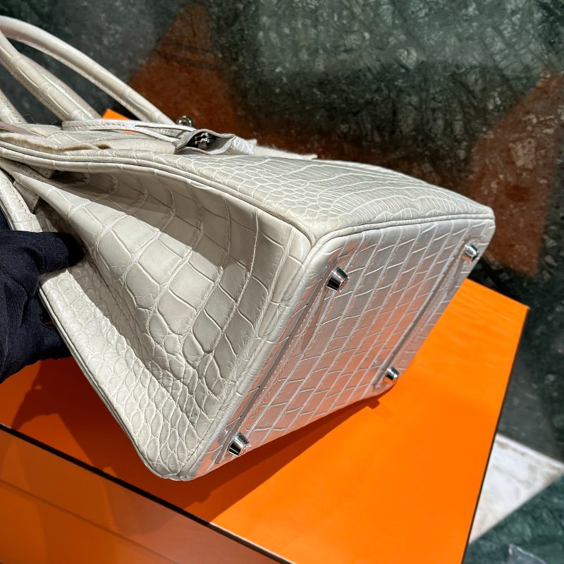 【極致天菜】HERMES 30CM BIRKIN 8L 冰川白 霧面 鱷魚-3