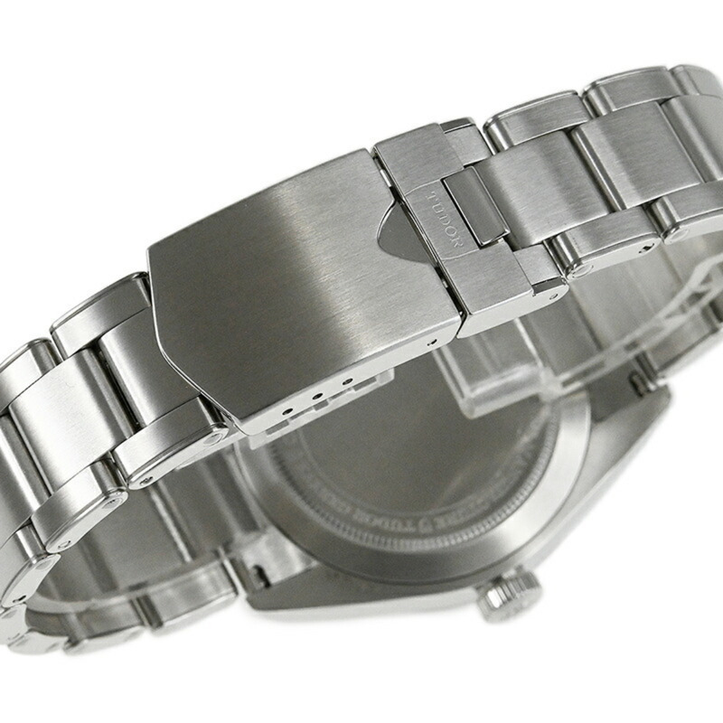 帝舵碧灣系列58腕錶 79030N-7