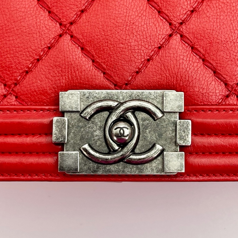 「JL精品代購」香奈兒紅色牛皮leboy 做舊五金-16