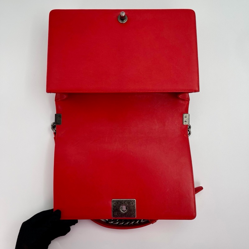 「JL精品代購」香奈兒紅色牛皮leboy 做舊五金-17