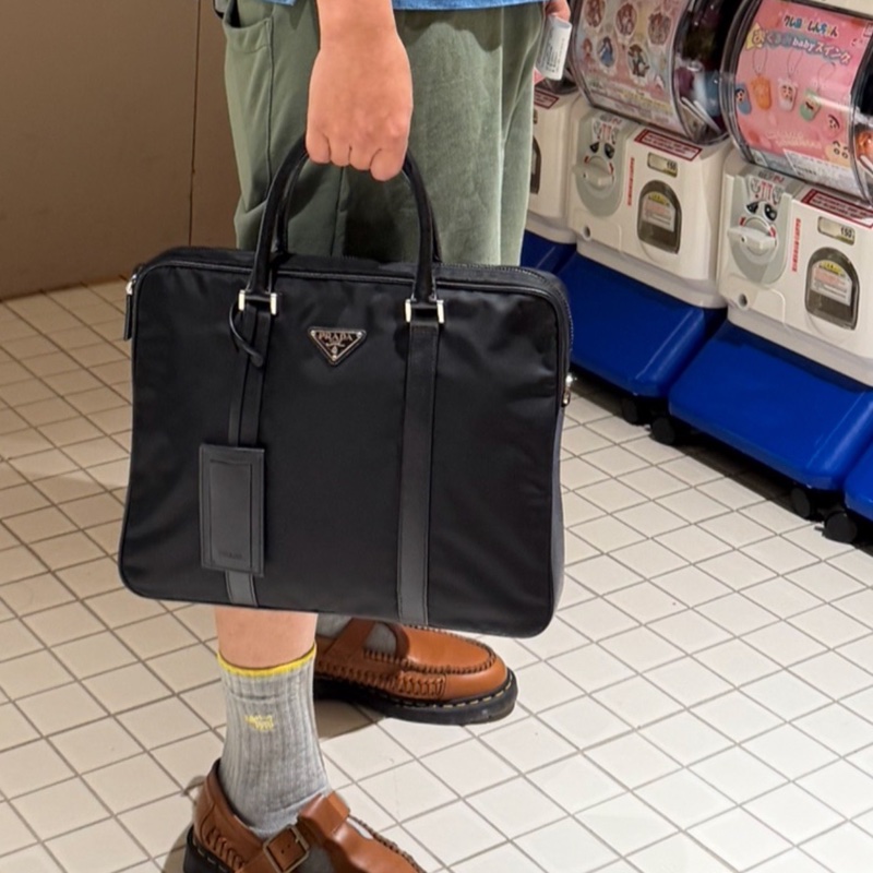PRADA 黑色 尼龍 公事包 手提包 肩背包 側背包 斜背包 電腦包 文件包-3