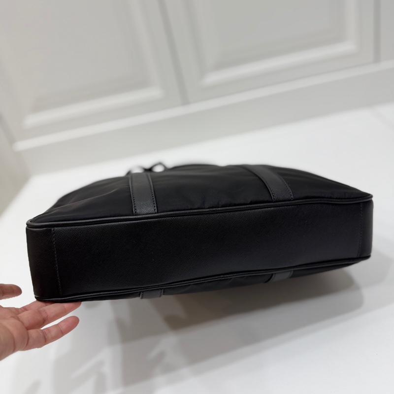 PRADA 黑色 尼龍 公事包 手提包 肩背包 側背包 斜背包 電腦包 文件包-13