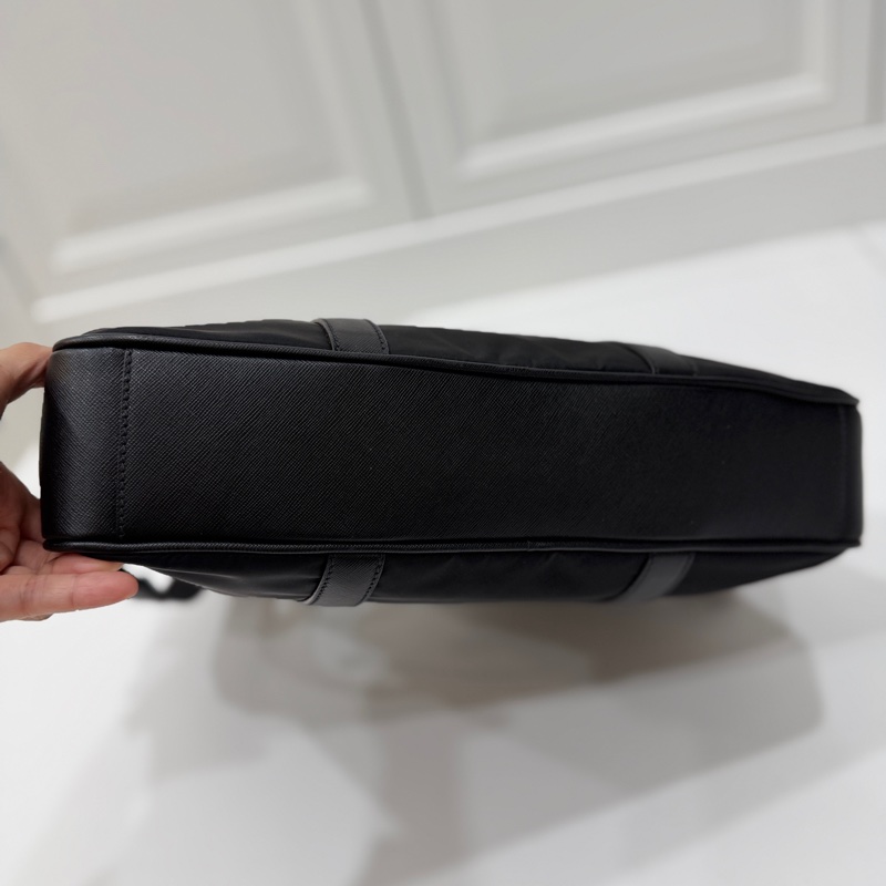 PRADA 黑色 尼龍 公事包 手提包 肩背包 側背包 斜背包 電腦包 文件包-14