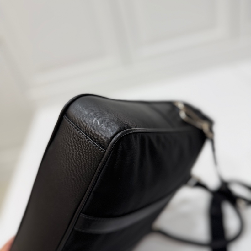 PRADA 黑色 尼龍 公事包 手提包 肩背包 側背包 斜背包 電腦包 文件包-20