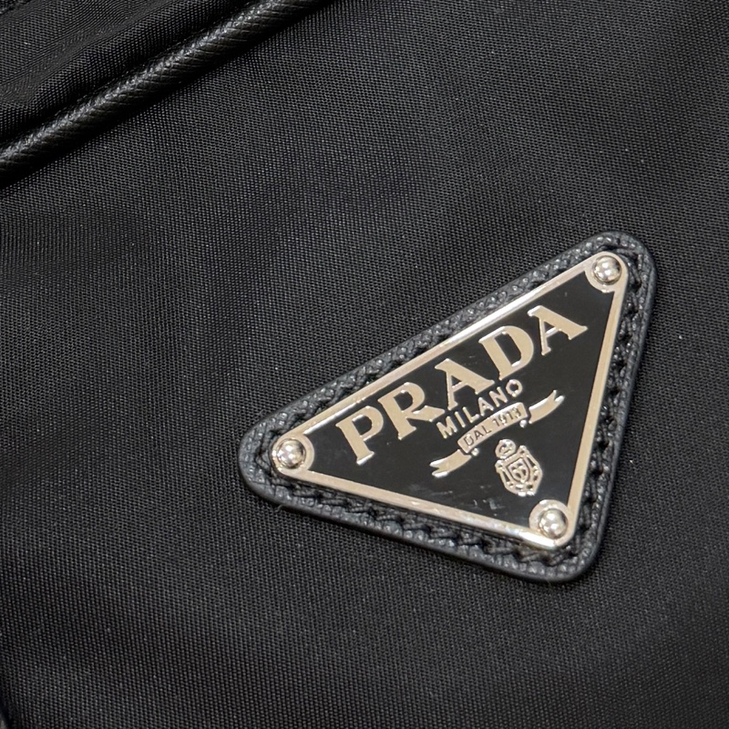 PRADA 黑色 尼龍 公事包 手提包 肩背包 側背包 斜背包 電腦包 文件包-50