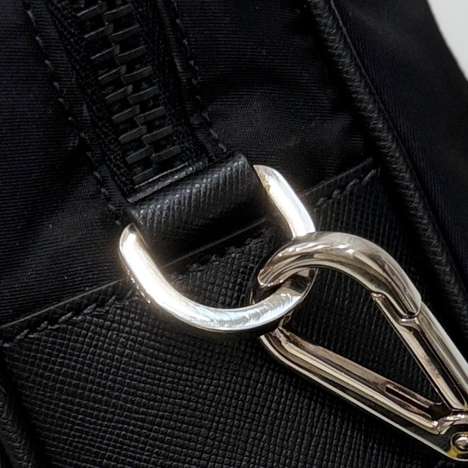 PRADA 黑色 尼龍 公事包 手提包 肩背包 側背包 斜背包 電腦包 文件包-51