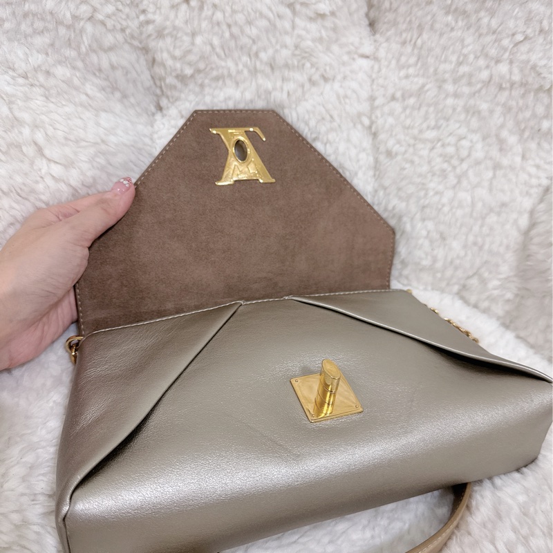 路易威登(Louis Vuitton)肩背包-28