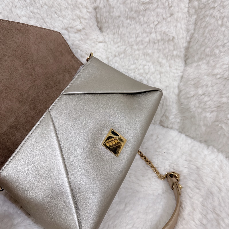 路易威登(Louis Vuitton)肩背包-29