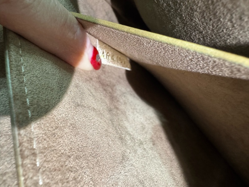 路易威登(Louis Vuitton)肩背包-33