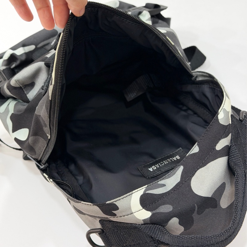 Balenciaga 巴黎世家 Army Multicarry 黑白 迷彩 後背包 雙肩包 肩背包 手提包-18