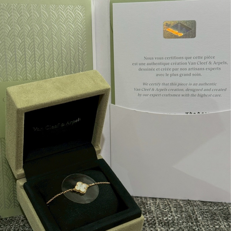 VCA 白母貝手鍊-0