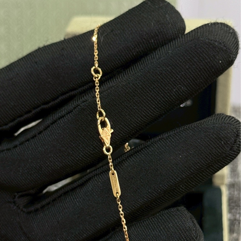 VCA 白母貝手鍊-3