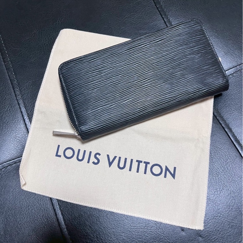 LV EPI水波紋防刮牛皮長夾-1