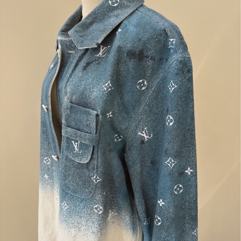LV 星空漸層滿版Logo牛仔襯衫外套 size:L-2
