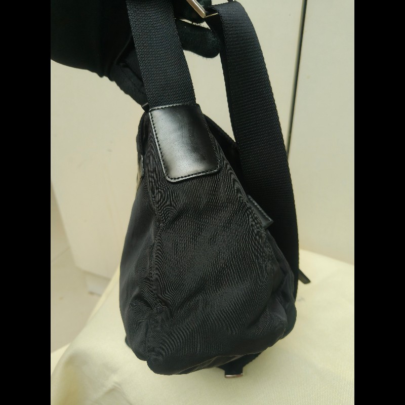 .🔥年終狂降🔥【限時降價只到12/31（原13,800）】㊣✨PRADA✨普拉達 黑色 輕量 帆布 皮革 單釦 掀蓋式 郵差包 肩背包 斜背包 /二手包/二手精品/保證正品🌳二手樹屋🌳-4