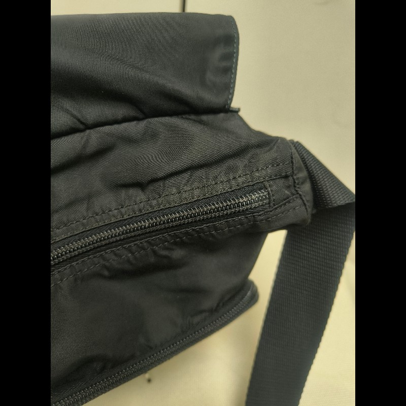 .🔥年終狂降🔥【限時降價只到12/31（原13,800）】㊣✨PRADA✨普拉達 黑色 輕量 帆布 皮革 單釦 掀蓋式 郵差包 肩背包 斜背包 /二手包/二手精品/保證正品🌳二手樹屋🌳-41