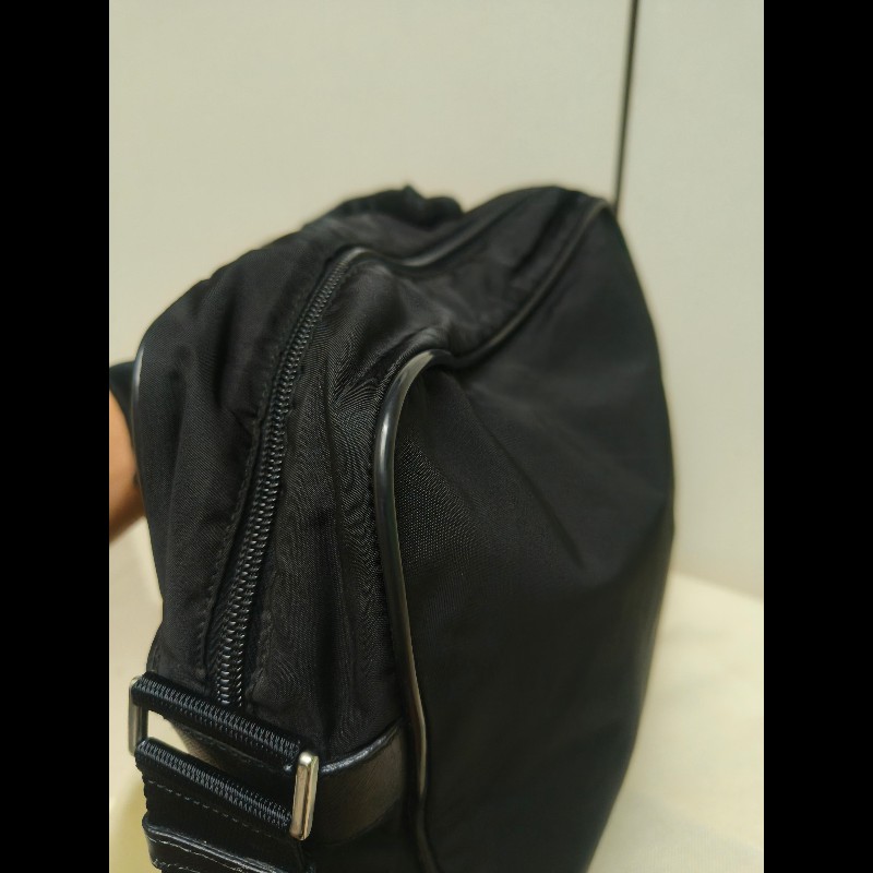 【8成新】㊣✨PRADA✨普拉達 黑色 輕量 帆布 皮革 直立 記者包 相機包 斜背包 /二手包/二手精品/保證正品🌳二手樹屋🌳-13