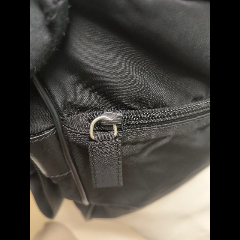 【8成新】㊣✨PRADA✨普拉達 黑色 輕量 帆布 皮革 直立 記者包 相機包 斜背包 /二手包/二手精品/保證正品🌳二手樹屋🌳-19