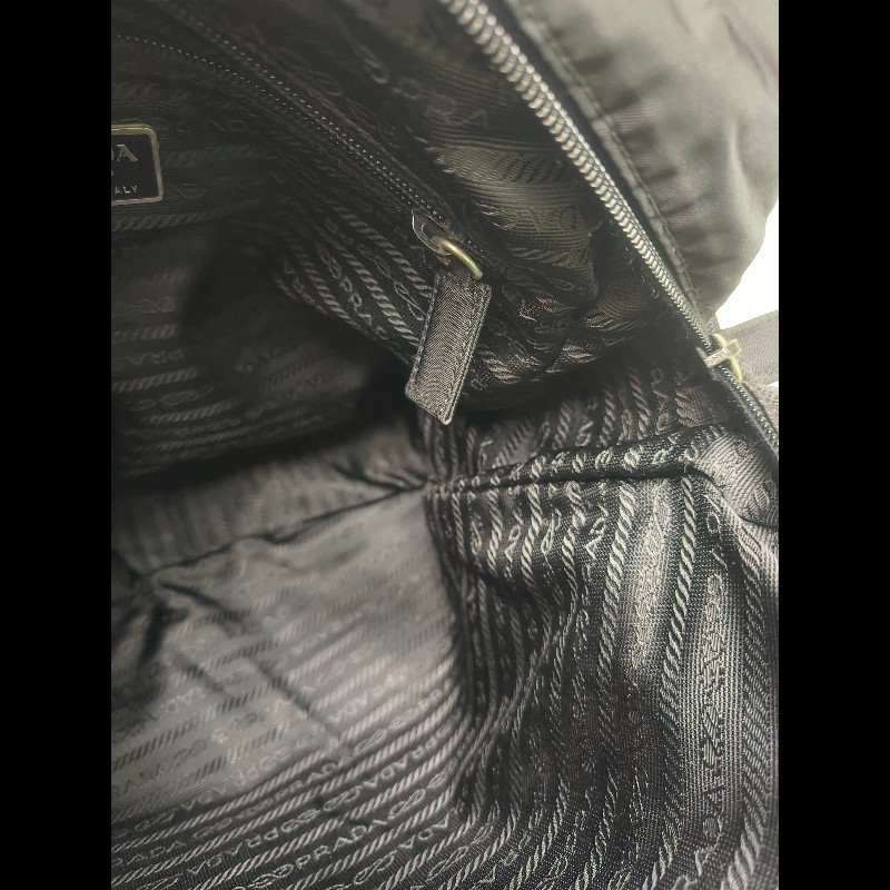 【8成新】㊣✨PRADA✨普拉達 黑色 輕量 帆布 皮革 直立 記者包 相機包 斜背包 /二手包/二手精品/保證正品🌳二手樹屋🌳-34