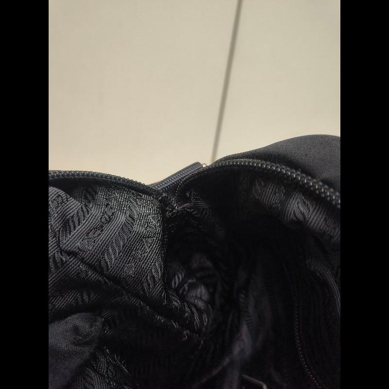 【8成新】㊣✨PRADA✨普拉達 黑色 輕量 帆布 皮革 直立 記者包 相機包 斜背包 /二手包/二手精品/保證正品🌳二手樹屋🌳-41