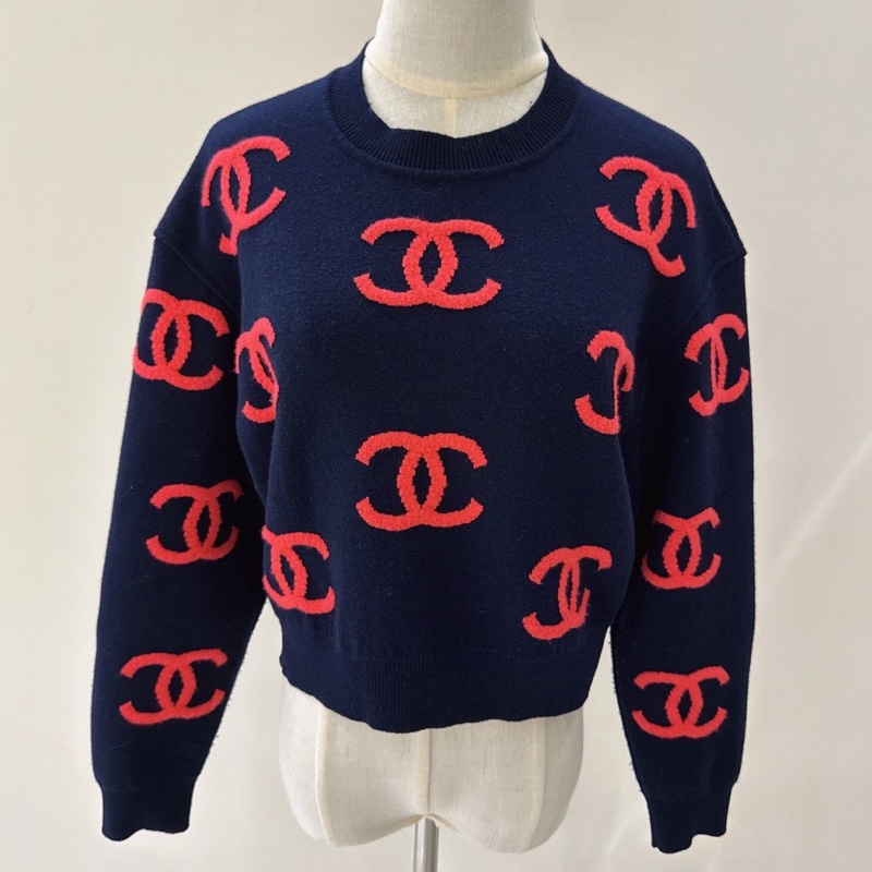CHANEL 黑底紅色雙C Logo羊絨長袖針織毛衣 36碼-0