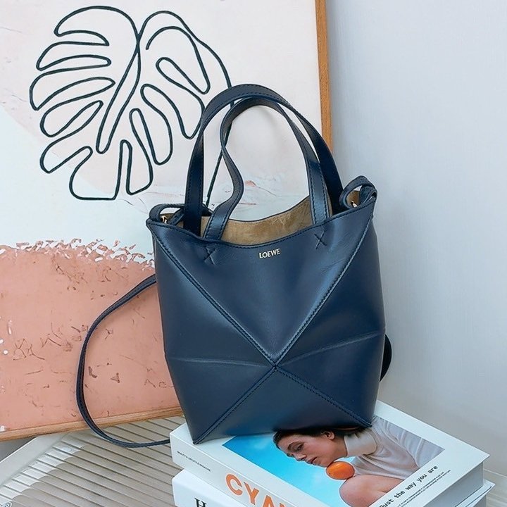 Loewe puzzle mini tote 深藍-1